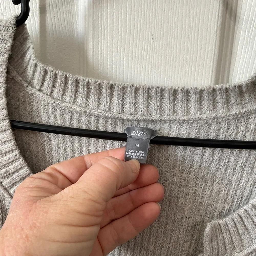 Aerie gray sweater. Long sleeve. Vneck. Size M.